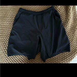 Men’s small lululemon Pace Breaker Shorts 7” Inseam